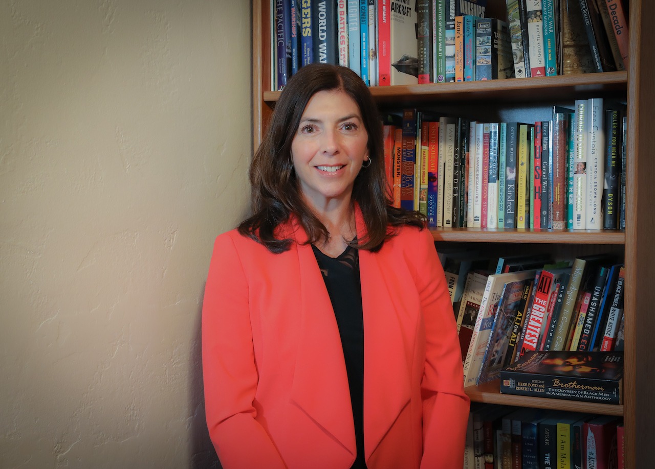 Meet Angela Mejia-Moore your professional private reading tutor in San Diegon, CA.